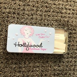 Hollywood Fashion Tape 29 pcs keep clothes on
